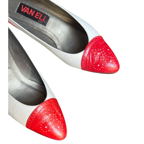 Van Eli Dandy Red and White Women's Pumps - Picture 3 of 9